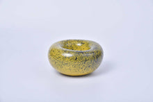 โหลดรูปภาพลงในเครื่องมือใช้ดูของ Gallery Donut
