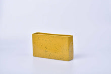 โหลดรูปภาพลงในเครื่องมือใช้ดูของ Gallery Small Vase
