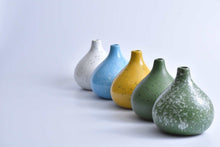 โหลดรูปภาพลงในเครื่องมือใช้ดูของ Gallery Circle vase
