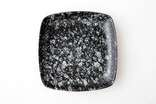 โหลดรูปภาพลงในเครื่องมือใช้ดูของ Gallery Classic Curved Square Plate
