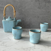 Load image into Gallery viewer, Bamboo Handled Square Tea Set with Square Cups (plate not include)
