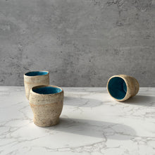 โหลดรูปภาพลงในเครื่องมือใช้ดูของ Gallery Small Freeform Oreo
