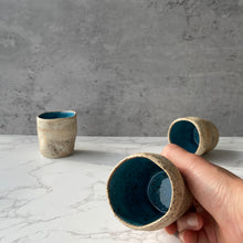 โหลดรูปภาพลงในเครื่องมือใช้ดูของ Gallery Small Freeform Oreo
