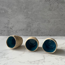 โหลดรูปภาพลงในเครื่องมือใช้ดูของ Gallery Small Freeform Oreo
