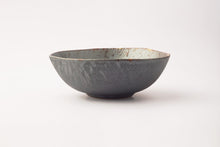 โหลดรูปภาพลงในเครื่องมือใช้ดูของ Gallery Freeform Salad Bowl
